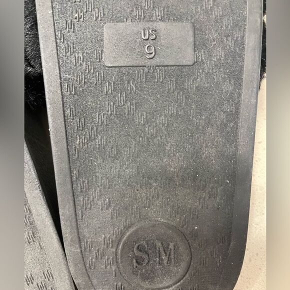 Steve Madden SOFTEY Faux Fur Slides - Picture 3 of 4